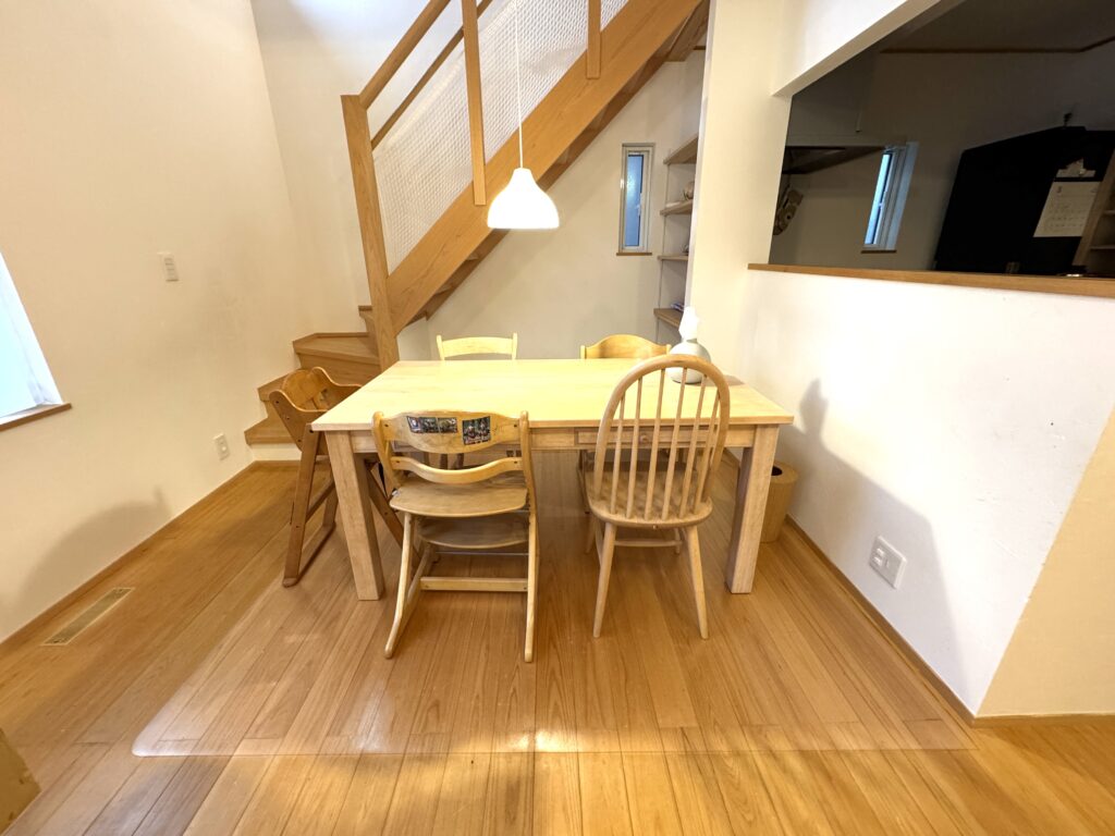 自然素材の家 ダイニング